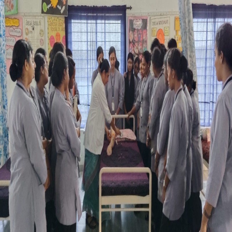 NURSING FOUNDATIONS LAB