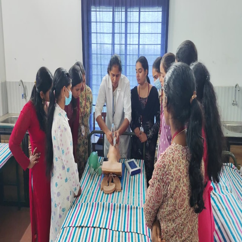 ADVANCED MEDICAL SURGICAL LAB